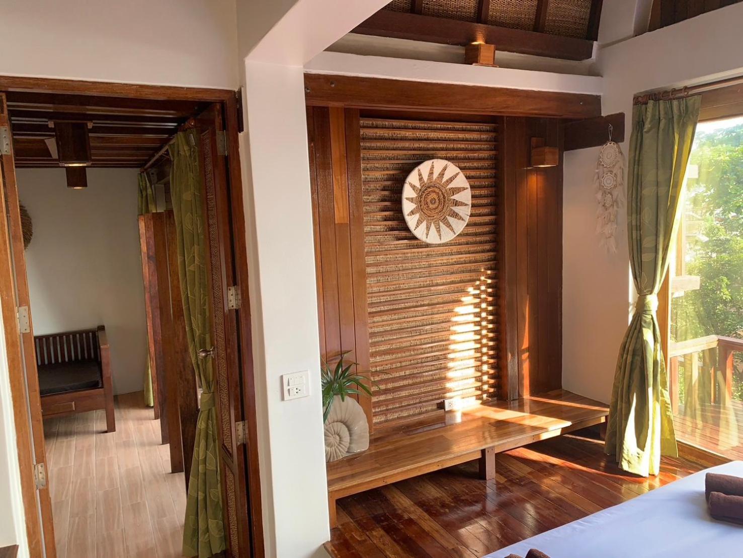 Kohtao Heritage Hideaway